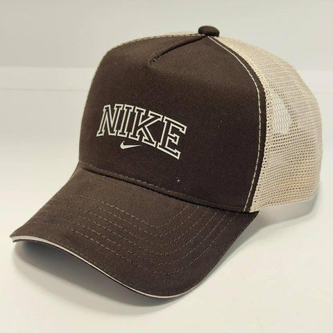 Бейсболка з логотипом Nike 1798 фото